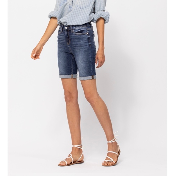 JUDY BLUE HI-RISE CUFFED BERMUDA SHORTS - Picture 3 of 5